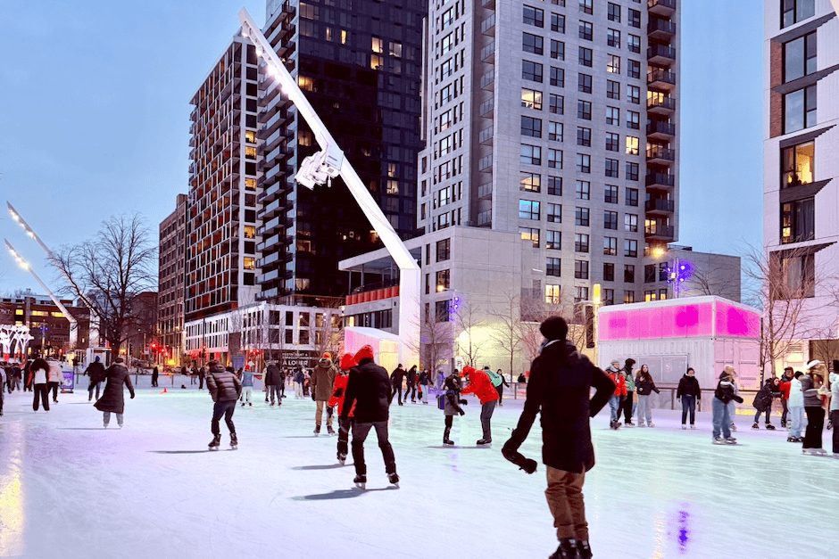 Patinoire extérieure gratuite à Montréal en hiver